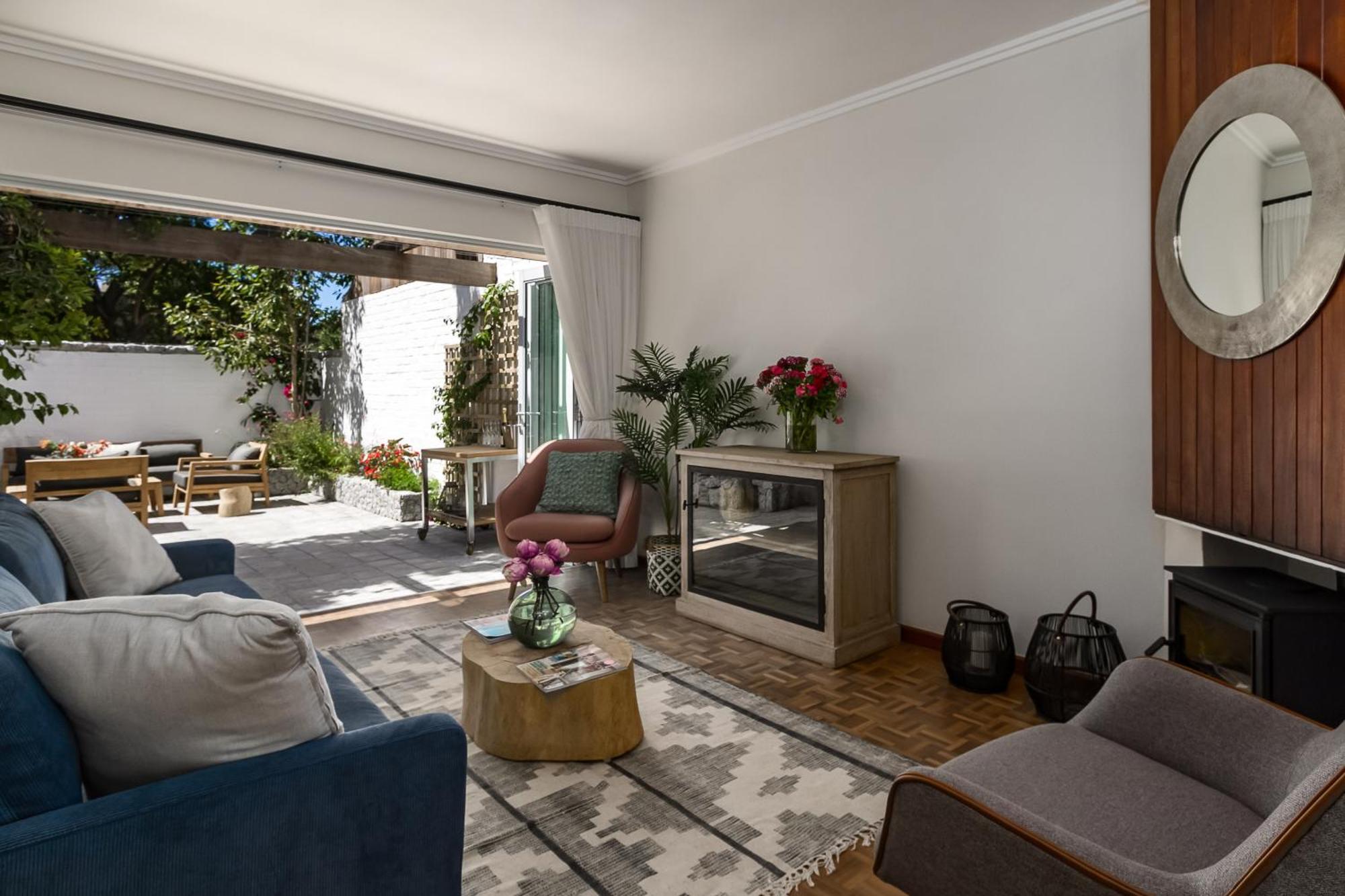 Higgovale Townhouse 6 Holiday home Cape Town